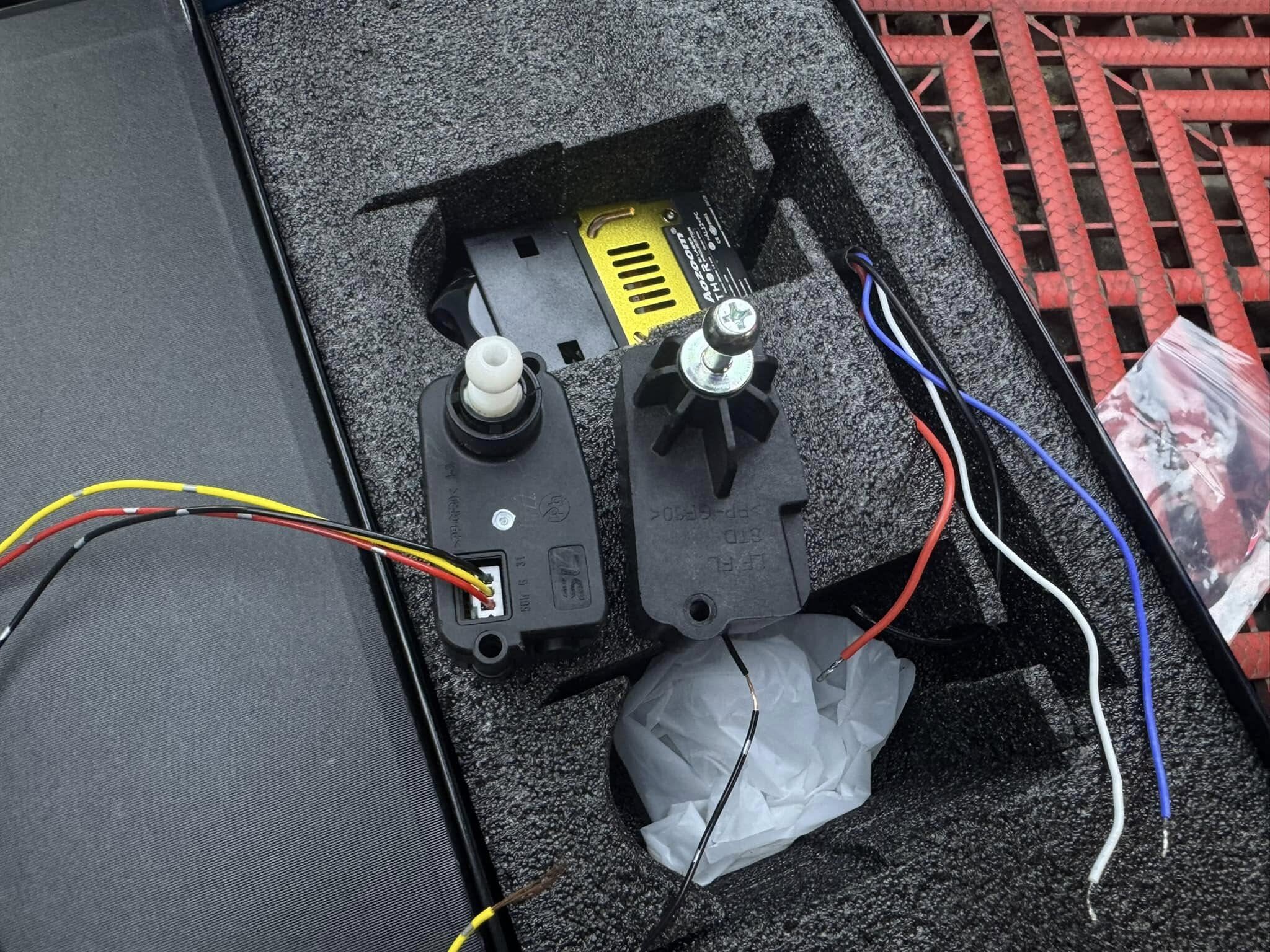 Nâng Hạ Đèn Kia Sportage - Ảnh 3