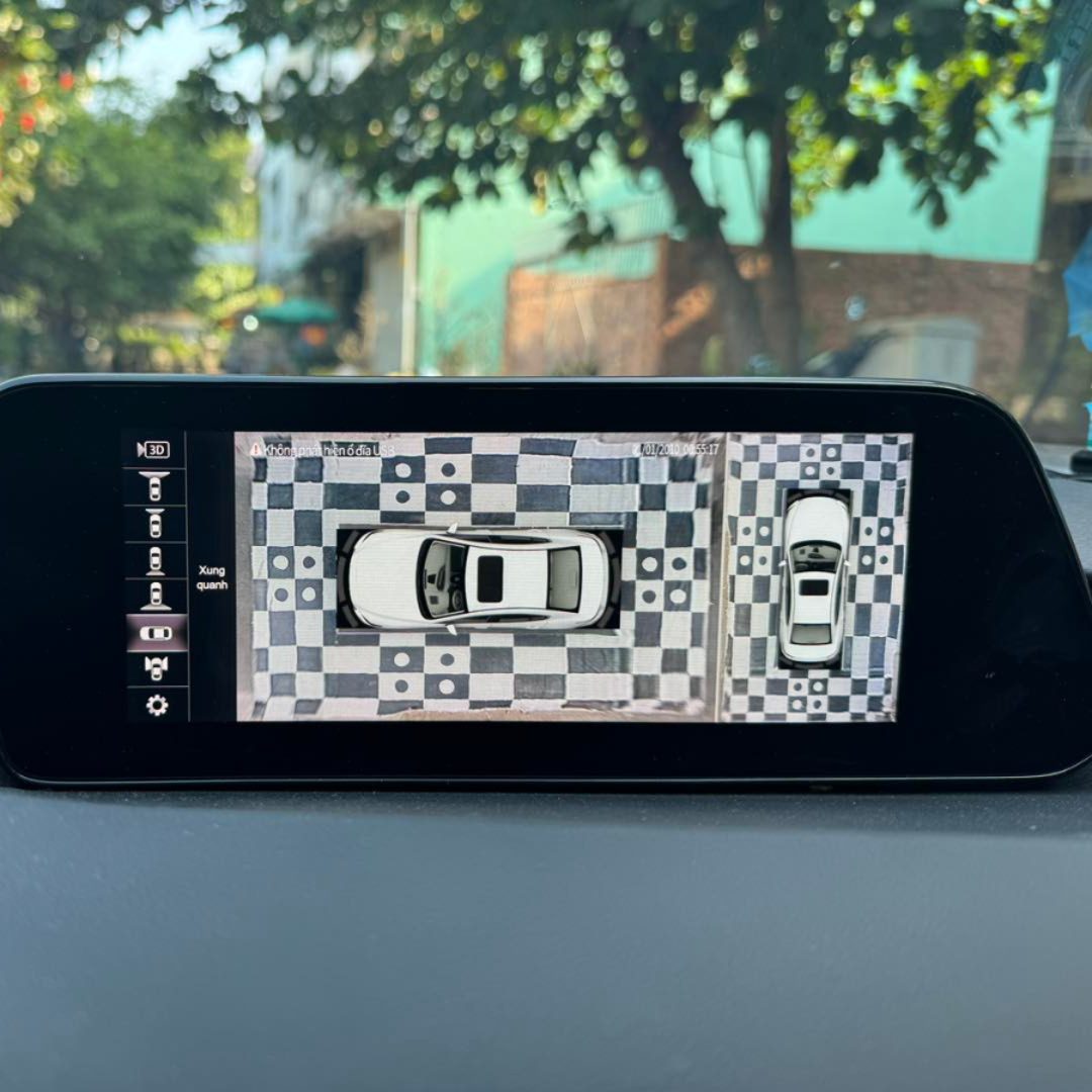 Hệ thống camera 360 ô tô hiển thị toàn cảnh