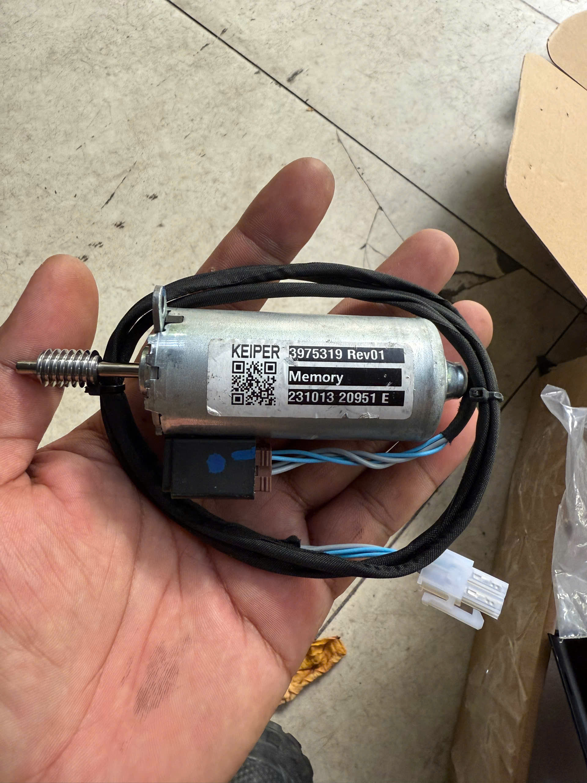 Nhớ Ghế Ford Everest - Ảnh 3